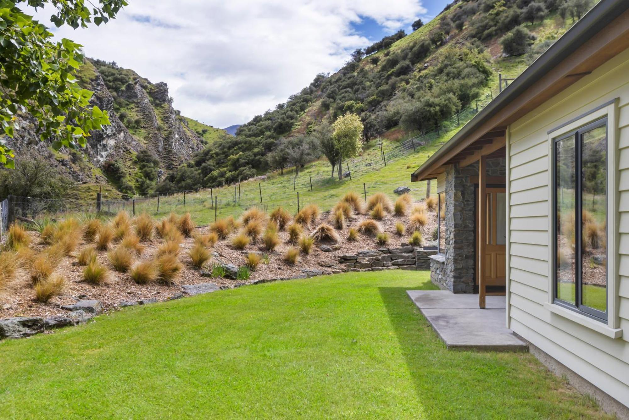 Вилла Judge & Jury Farm Retreat Gibbston Экстерьер фото