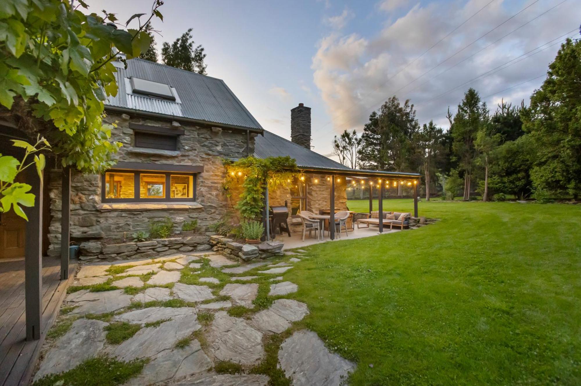 Вилла Judge & Jury Farm Retreat Gibbston Экстерьер фото